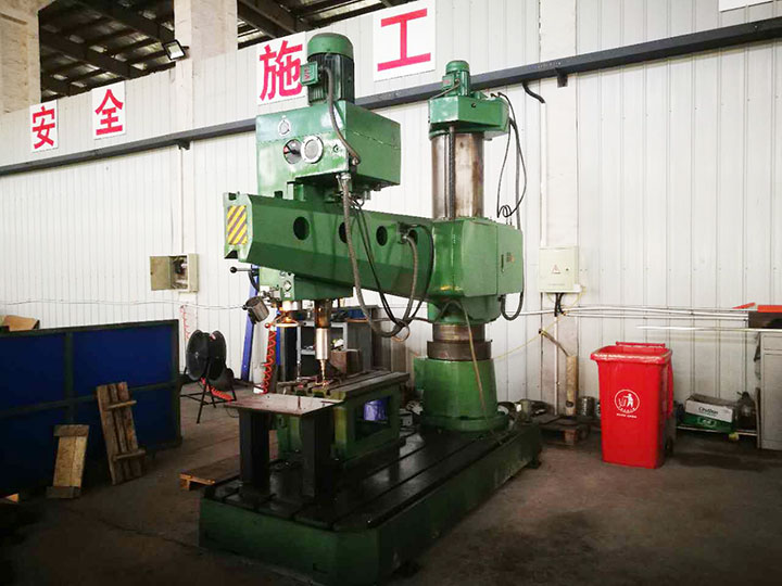 Drilling machine